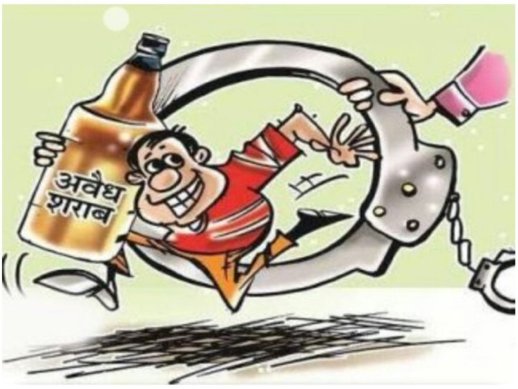 बुंदेलीकला के विष्णु वर्मा पर पुलिस की बड़ी कार्रवाई, घर से शराब जब्त