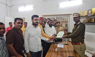 जनप्रतिनिधियों पर टिप्पणी को लेकर एफआईआर की मांग, लुकेश्वरी जंघेल ने बताया 900 किसानों की आवाज पर हमला