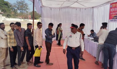 राजा फतेह सिंह मैदान में तीन दिवसीय यातायात शिविर सफल, 400 से अधिक वाहन दस्तावेज बने