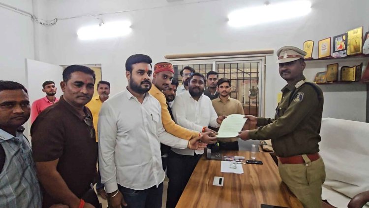 जनप्रतिनिधियों पर टिप्पणी को लेकर एफआईआर की मांग, लुकेश्वरी जंघेल ने बताया 900 किसानों की आवाज पर हमला
