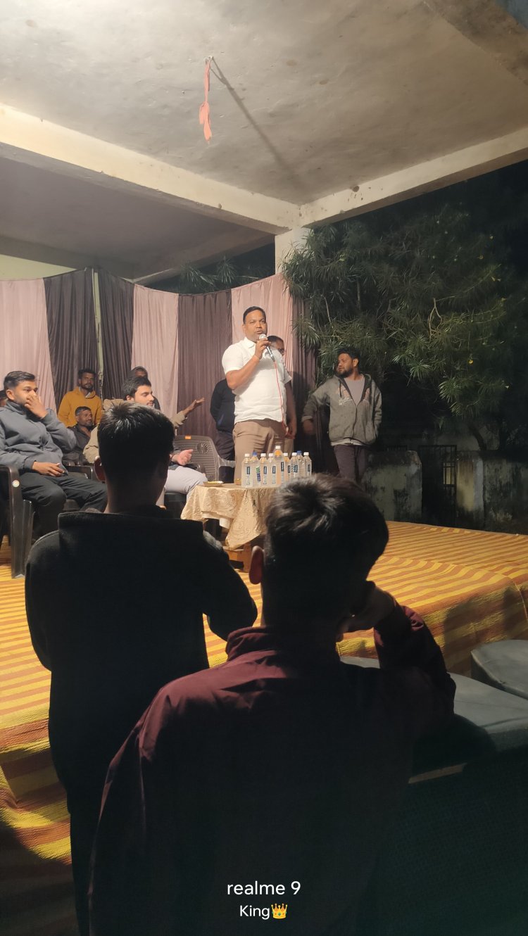 सलौनी में 14वीं रात्रिकालीन क्रिकेट प्रतियोगिता का भव्य आगाज