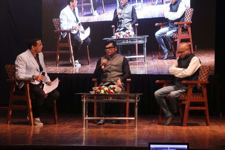 सावित्रीबाई फुले की स्मृति में इंदिरा कला संगीत विश्वविद्यालय में शिक्षा व मनोविकास पर विशेष सेमिनार
