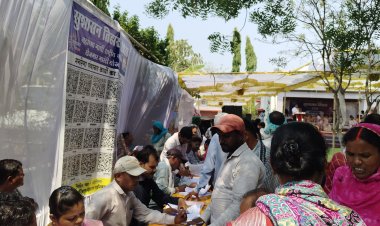 सुशासन तिहार में उमड़ी ग्रामीणों की भीड़, समस्याओं और अव्यवस्थाओं पर फूटा गुस्सा