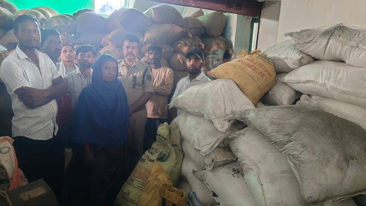 सिंघौरी में अवैध उर्वरक भंडारण पर बड़ी कार्रवाई, 600 बोरी खाद जब्त कर गोदाम सीलबंद