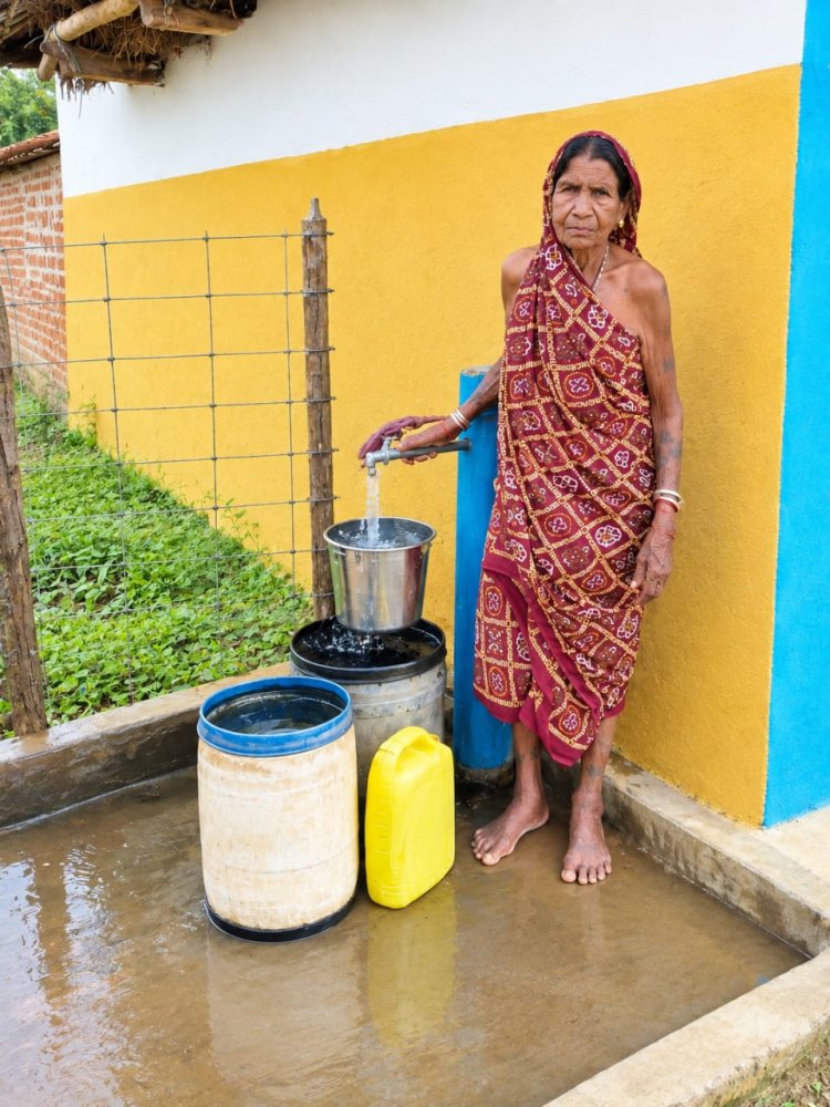 सेवा की कहानी : सौर ऊर्जा से हर घर तक पहुंचा जल