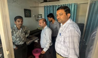 बाजार अतरिया में क्लिनिक और पैथोलॉजी लैब का औचक निरीक्षण
