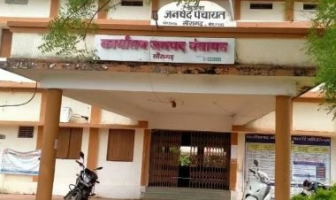 विकास कार्यों के लिए पैसा नहीं, शिविरों के टेंट-पंडाल पर लाखों खर्च!